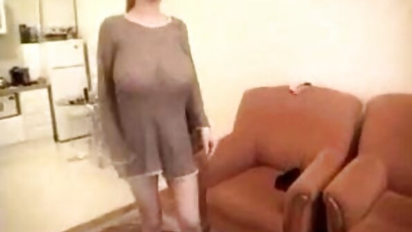 În detenție cu profesorul MILF, doamna Tracy