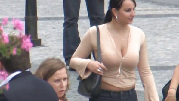 Abanos spinner devine futut adânc și facialized