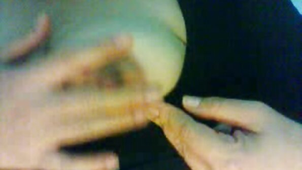 Curva dolofană Mia Blow este înșurubată în POV